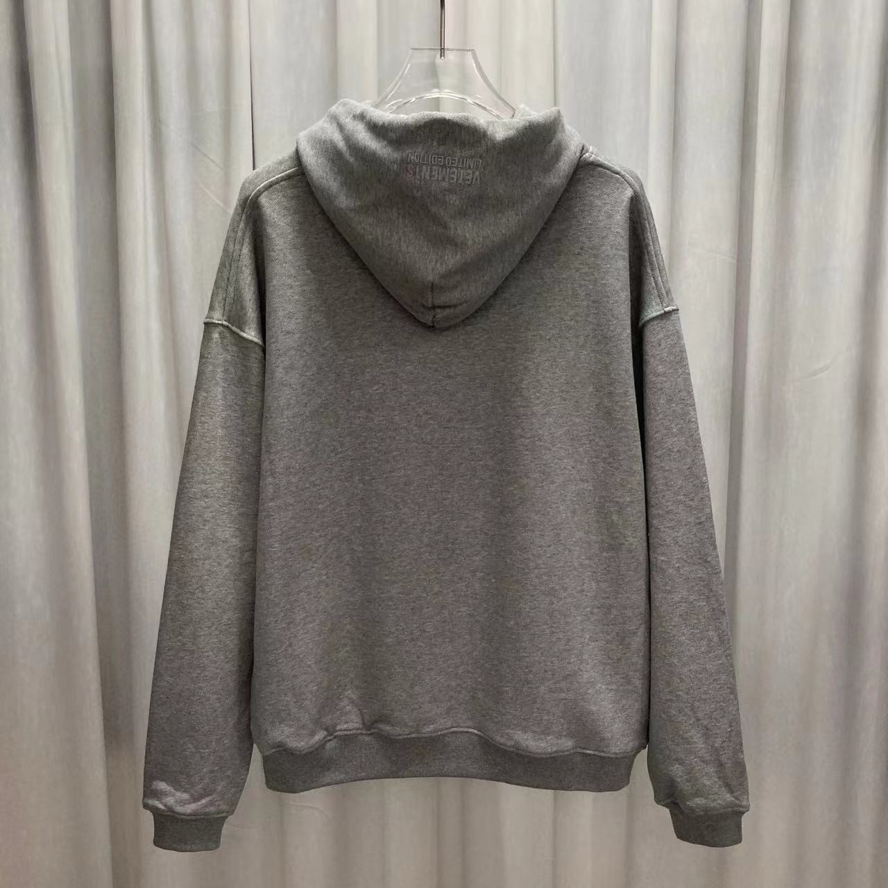 Unisex Oversized Hoodie With Embroidered Letter Design_voghion.com