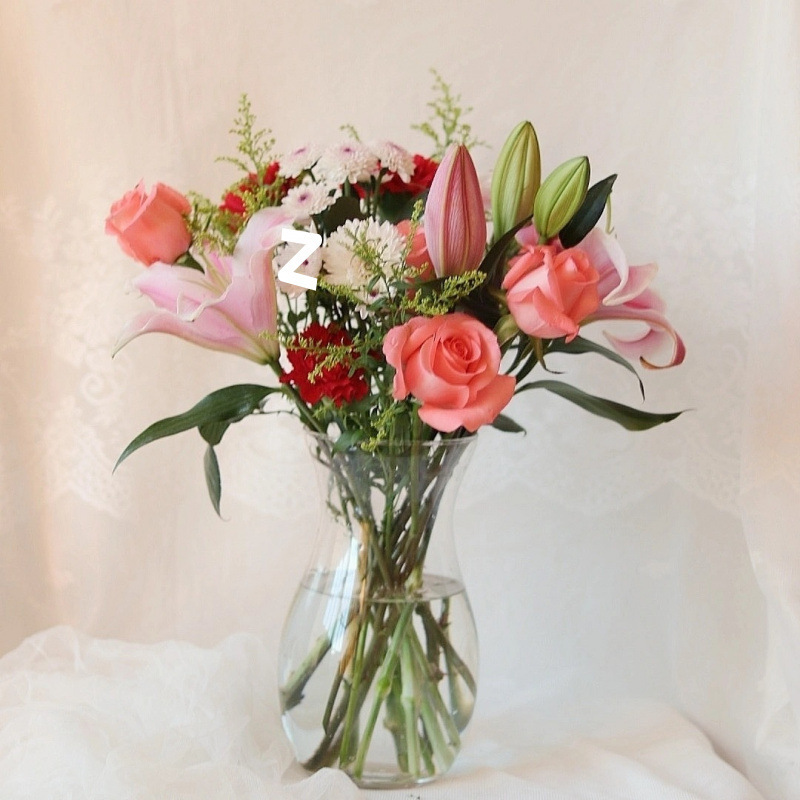 장미 + 백합 + 카네이션 + 데이지 + 풀