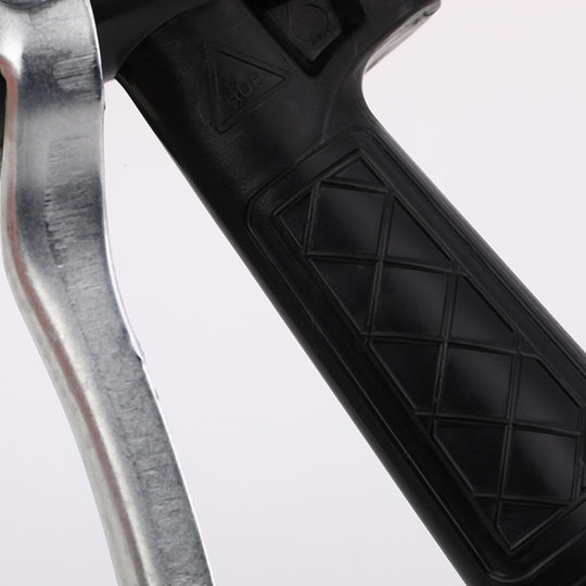 Factory wholesale car wash water gun copper plated aluminum head plastic gun body high pressure water gun pagoda nipple direct cleaning water gun