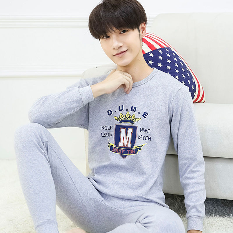 낮은 고리 대마 회색 M 단어