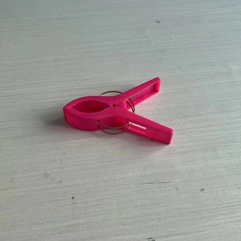 Casa fuerte clip de ropa de algodón edredón clip 4 piezas de plástico hoja de cama de secado clip de ropa multifuncional clip de fábrica