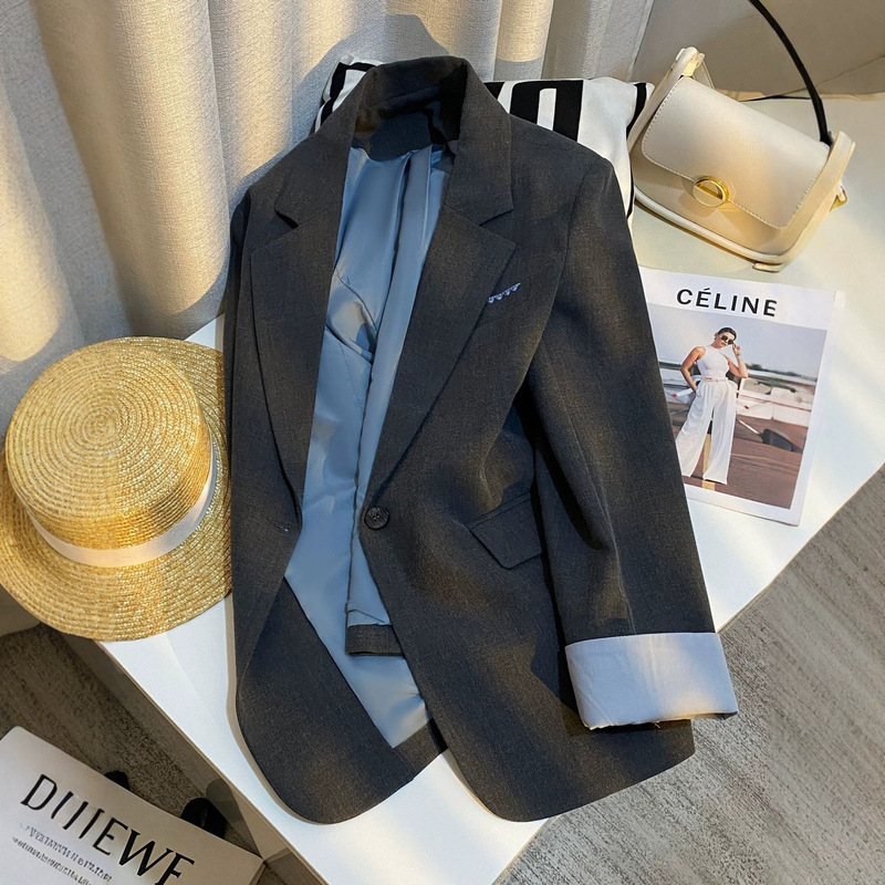 Plus-size gray casual commuter loose-fit blazer for women, 2026 spring new collection, versatile and stylish loose-fit suit jacket