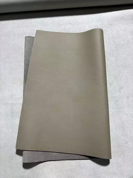 ↤↤↤khaki 30X30cm pure cowhide piece↦↦↦