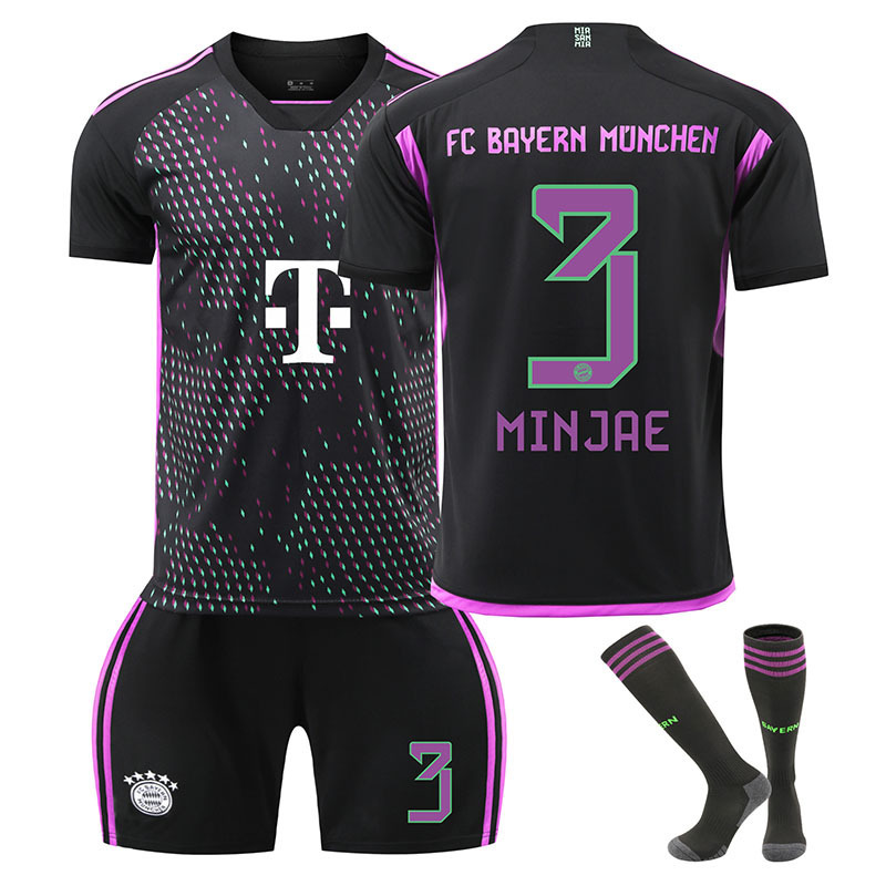 thumbnail image 1 of 2324 Camiseta de fútbol visitante del Bayern No. 9 Kane 10 Sane 25 Muller 3 Jin Minzai camiseta para niños y adultos transfronterizosTalla 3 con calcetines, 1 of 1