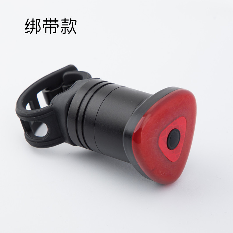 레이스 업 블랙