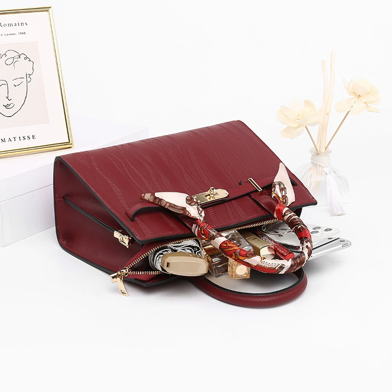 Red shoulder bag, 2023 collection