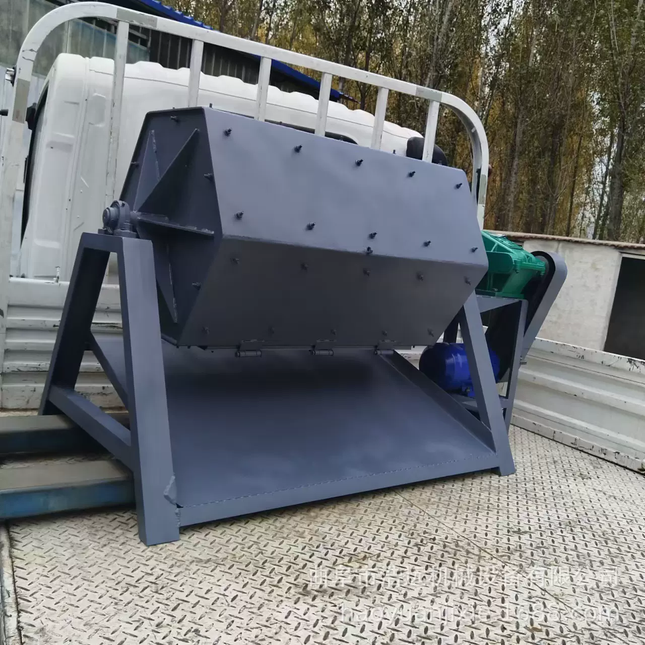 石头去棱角水流研磨机 浩远机械金属光饰机 金属件去毛刺机