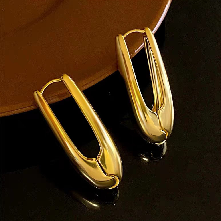 Solid Color Pattern Women's Gender 1 Pair Vintage Style Simple Style Solid Color Plating Copper 18k Gold Plated Hoop Earrings
