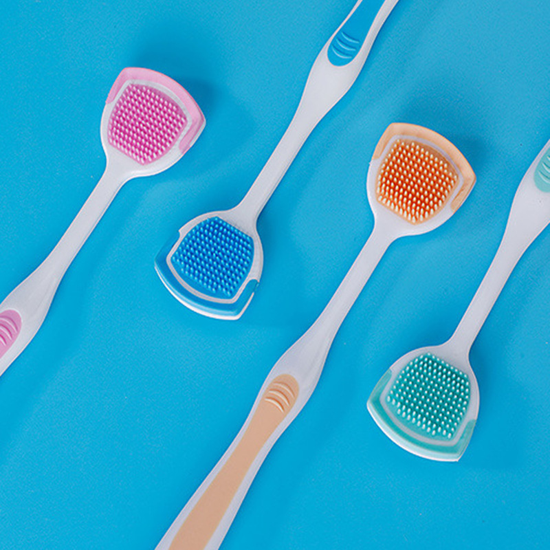 Tongue Brush Soft-Bristle Cleaner Manual Tongue Scraper to Remove Bad Breath and Freshen Breath Portable Oral Cleaning Device