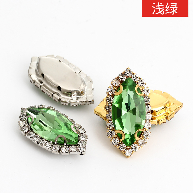 Ojo de caballo, borde, garras, taladro perforado, taladro cosido a mano, soporte inferior grueso, tocado, equipaje, accesorios de ropa, hebilla de cristal de ojo de caballo