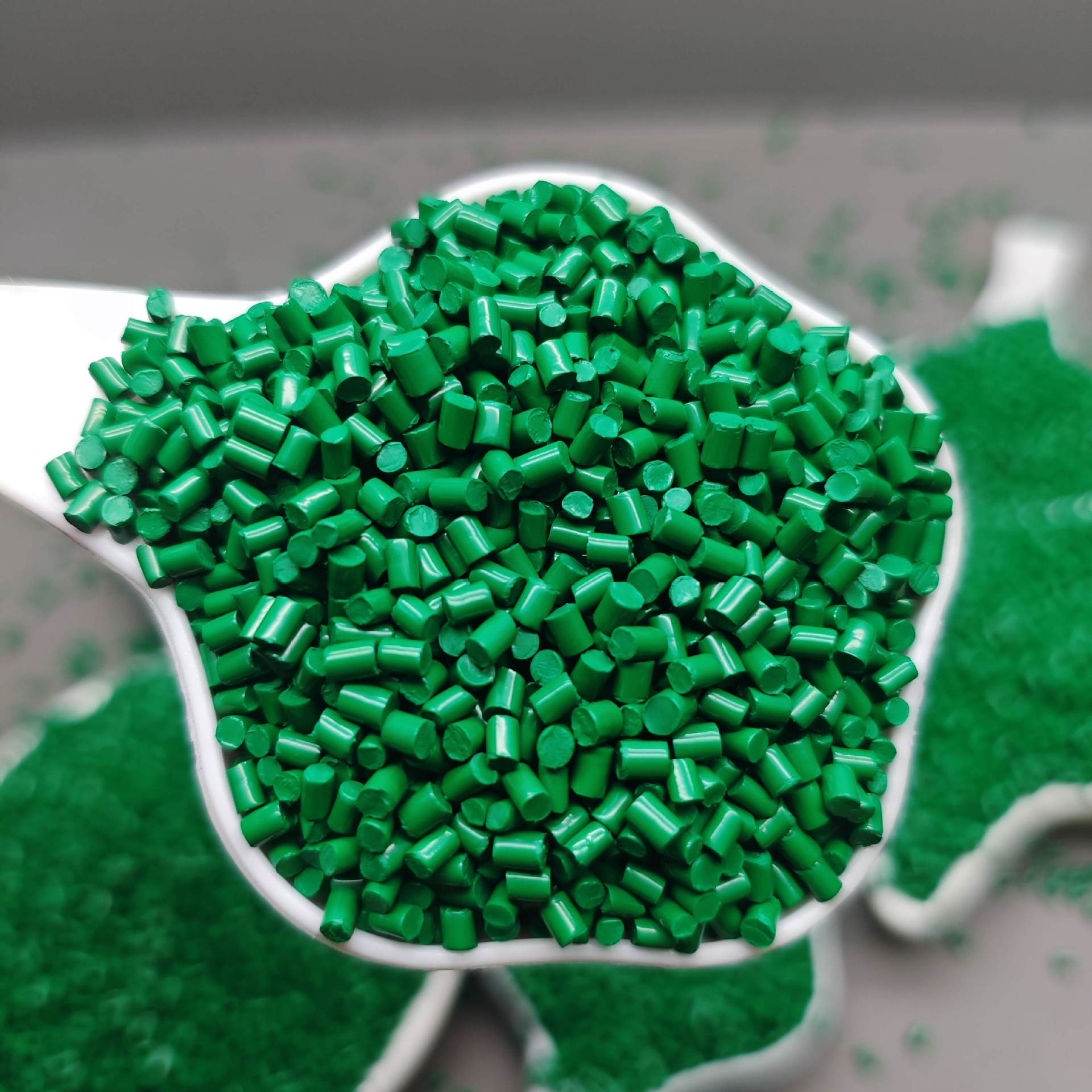 晨美TPU绿色母粒  专为85A TPU定制 电线外皮 管材 注塑件全适配