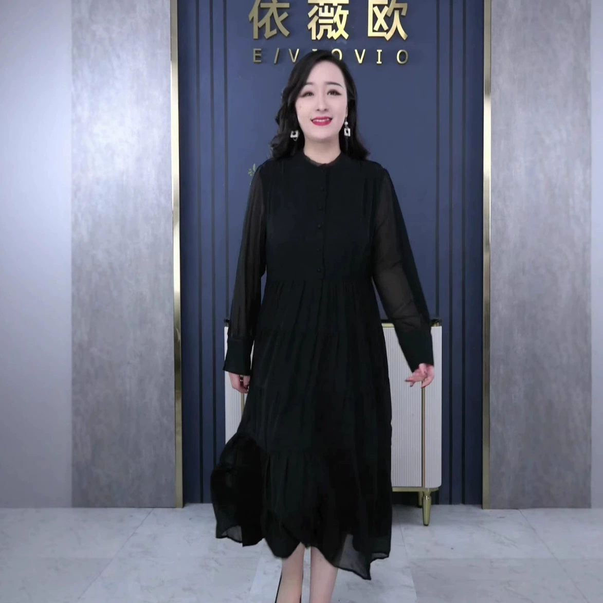 Весна тонкий шифон Свободный Плюс Размер круглолицый девушка стоять воротник элегантный похудения длинное платье женщины 40 мать выбрана