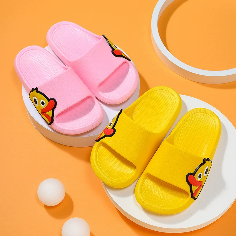 Летние новые маленькие детские тапочки с желтой уткой, домашняя модная тенденция, домашняя ванная комната, ванна wordroll оптом