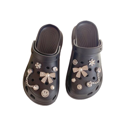 Cross-border Crocs Decoration Removable Shoe Flower Shoe Buckle Ins Style Creative Silver Smiley Series