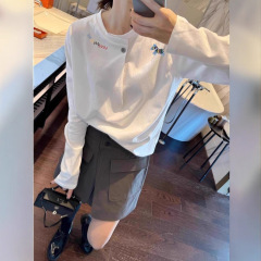 白色纯棉长袖T恤女早春圆领内搭可外穿打底衫高端大牌正肩上衣