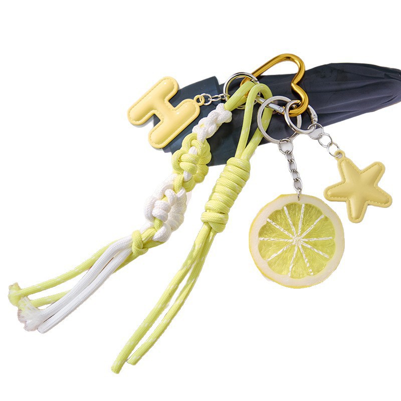 El blogger original de la serie de Nicho Zhong Personalidad Car Keychain bolsos colgantes ins pareja trenzado colgantes bolsos
