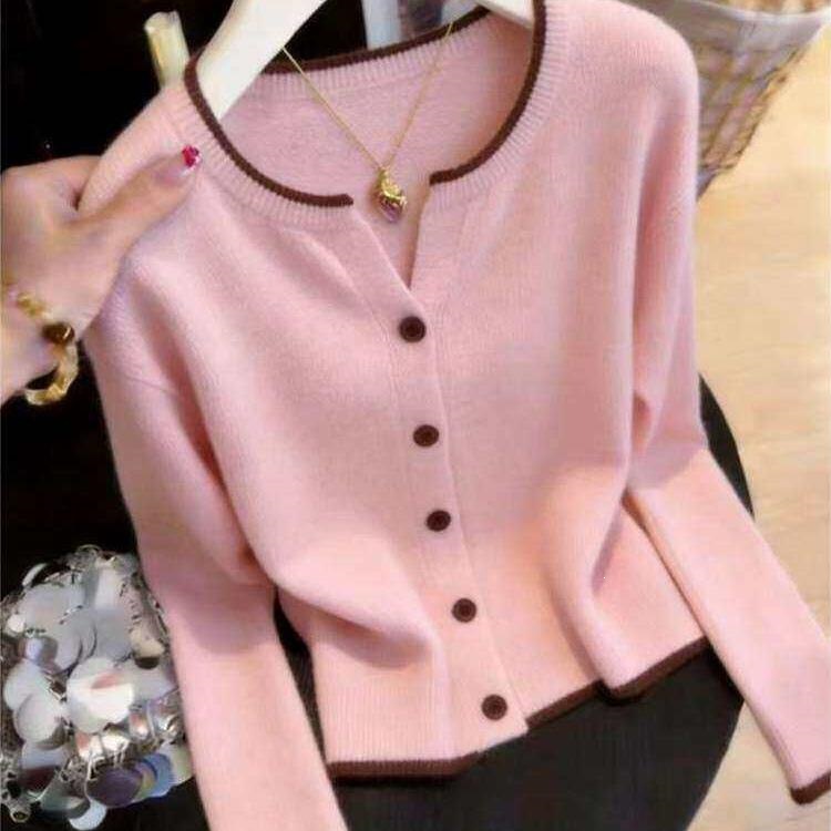 2026 Spring/Autumn New Women's Relaxed Style Knitted Cardigan, Sweet Pink Base Layer Top for Petite Figures
