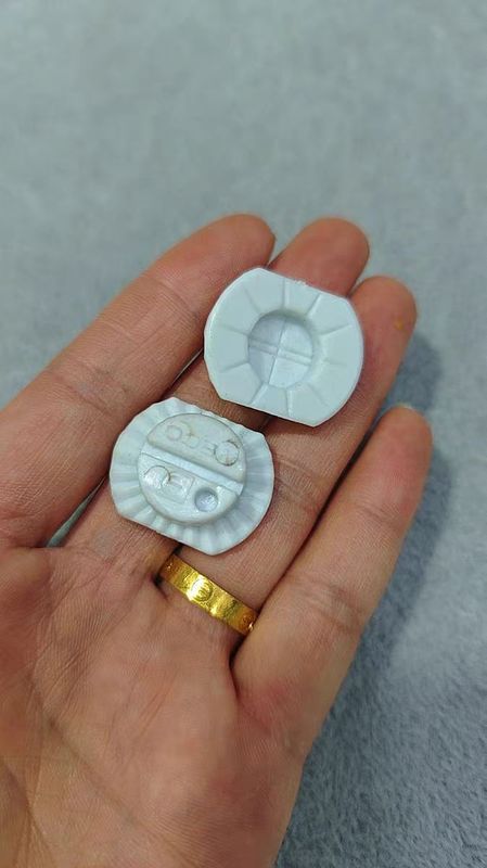 精功/経聯エッジ研磨機吸盤平面ハード吸盤両面貼付専用平面吸盤単価/個|undefined