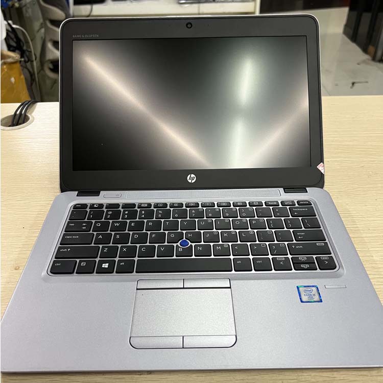 Ultra thin handheld laptop