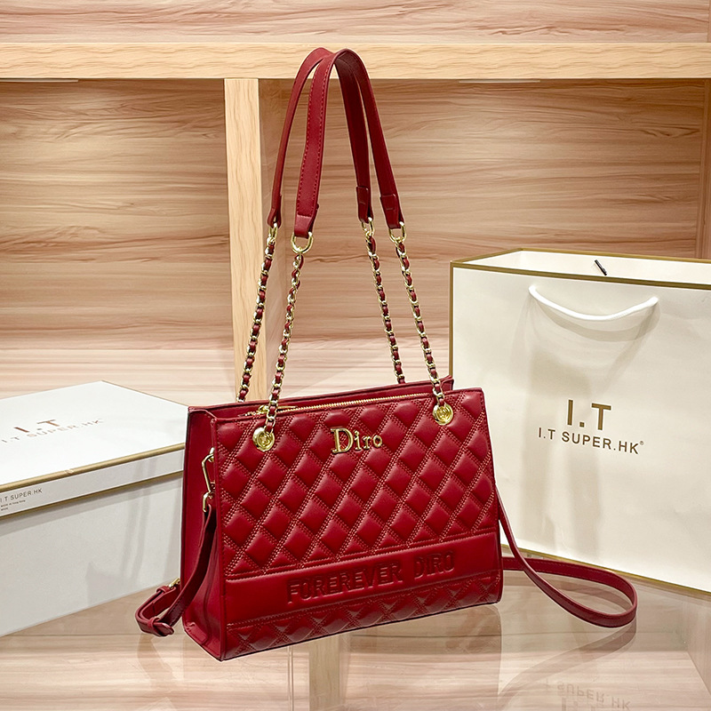 Hong Kong Counter Genuine Leather Large Capacity Commuter Tote Bag For Women 2026 New Arrival Luxury Chain Shoulder And Crossbody Bag - Thumbnail 6