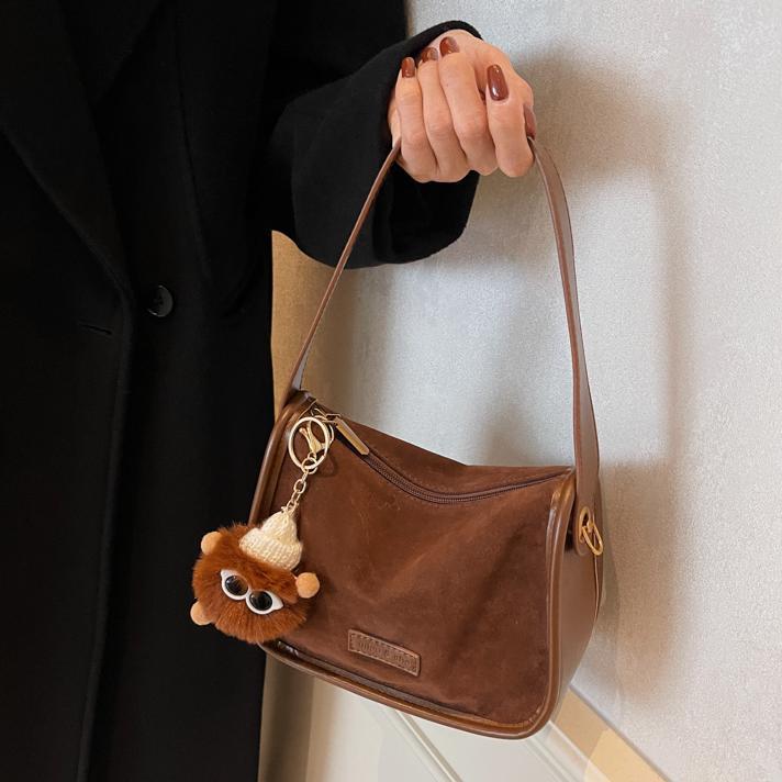 Otoño y invierno explosivo bolso de terciopelo de seda para mujeres 2024 nueva moda ocio bolso cuadrado textura versátil bolso de mochila