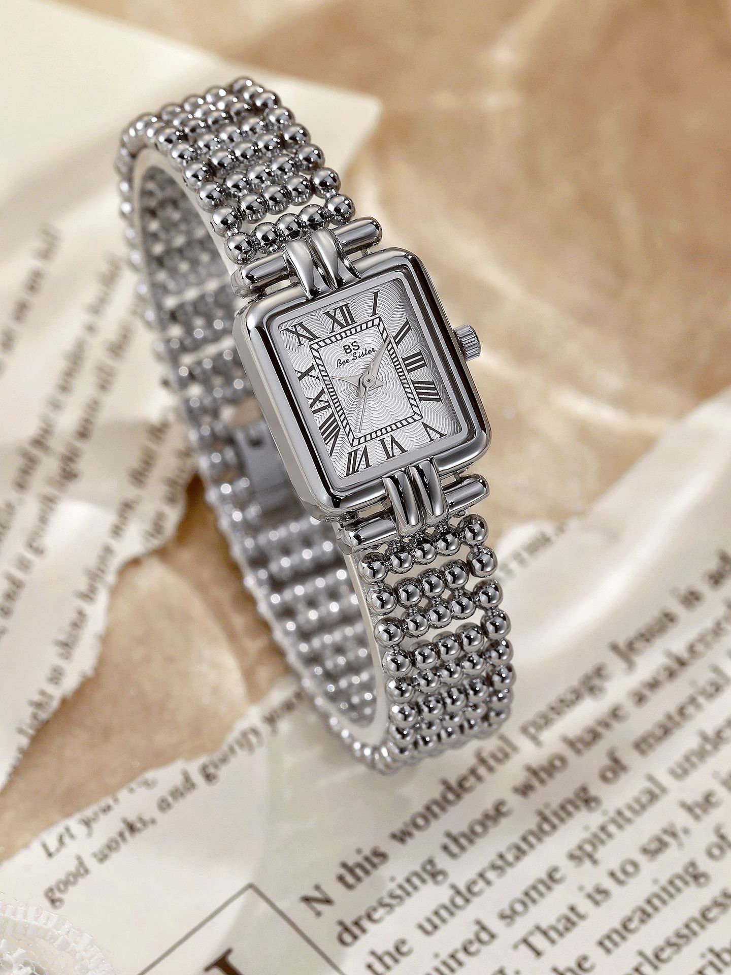 45g Weight Tempered Glass Mirror Material Alloy Strap Material Watch Classification Pointer Display Type Jewelry Buckle Buckle Style Rectangle Dial Shape Casual, Daily Occasion Quartz Movement Solid Color Pattern Women's Gender Elegant Style Elegant Solid Color Jewelry Buckle Quartz Watch Women's Watches 10