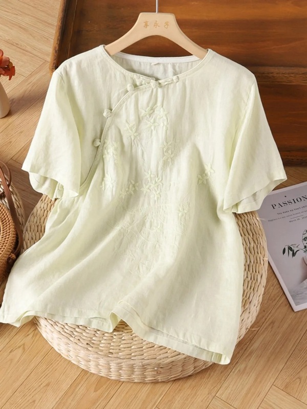 夏の新型半袖の美しい刺繍のゆったりした大きいサイズの文芸の復古の綿の麻の上着の女性の斜めの襟は新しい中国式を掛けます。|undefined