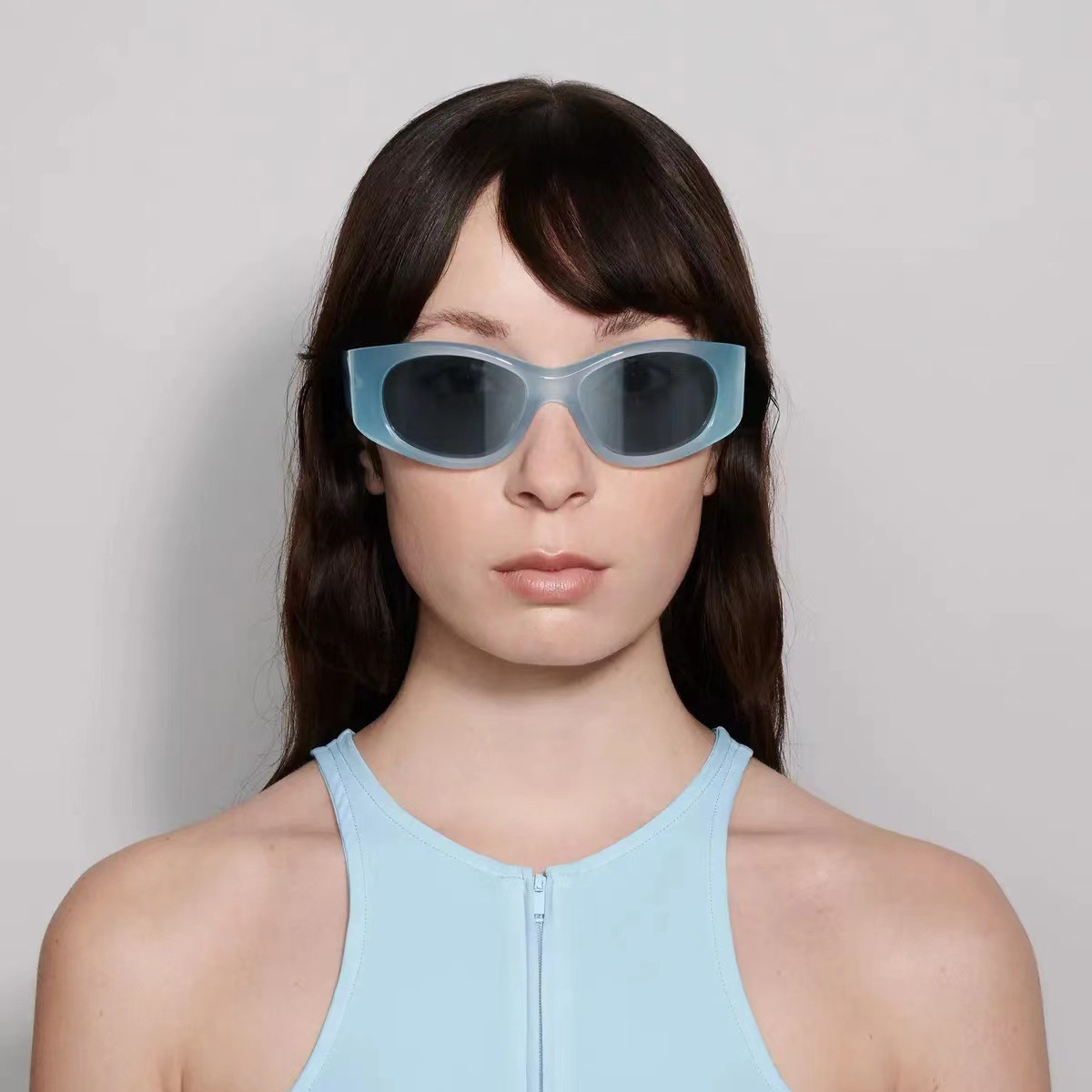Gafas de Sol de Marco grande para mujer de moda nuevo estilo ins personalizado gafas de sol de moda europeas y americanas gafas de sol deportivas a prueba de rayos UV