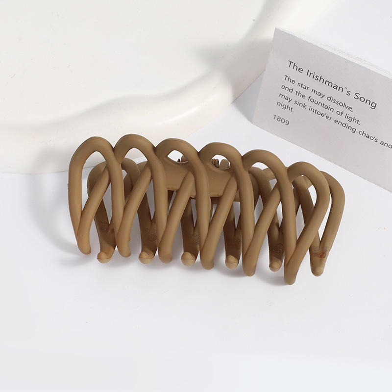 Amazon Venta caliente Frosted clip grande geométrica trasera horquilla elegante temperamento tiburón clip de alto grado tocado