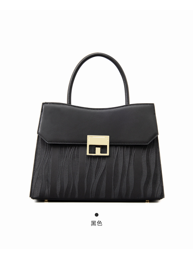 2023 New Middle Aged Large Capacity Wedding Temperament Mom's Handheld Women's Commuter Bag One_voghion.com