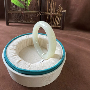 Hetian Jade Clear Water Bracelet 56/13