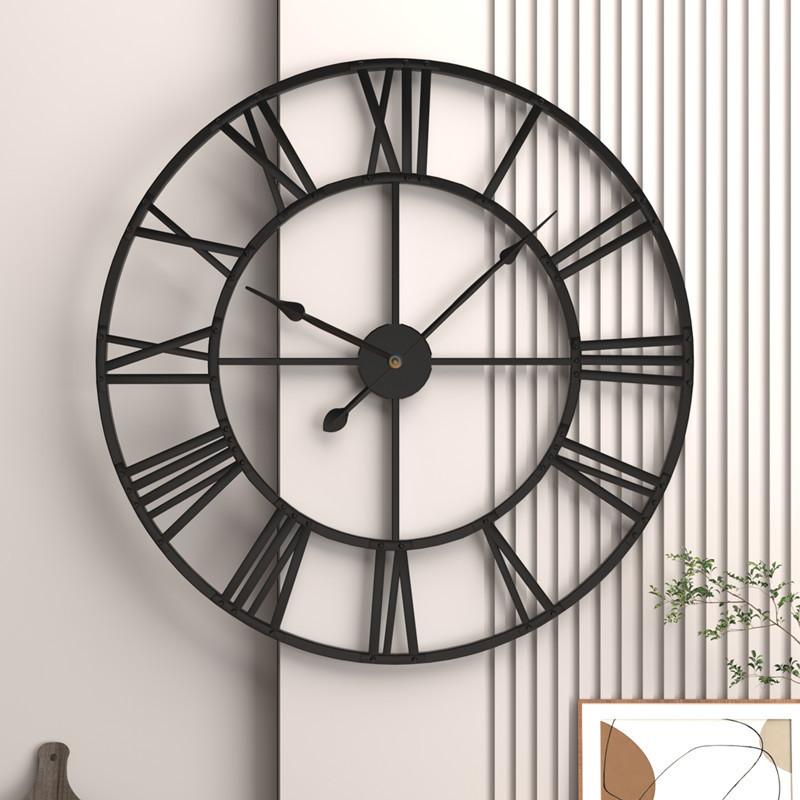 Hogar simple reloj de pared romano nórdico retro sala de estar creativo reloj de hierro metal luz lujo decorativo reloj al por mayor