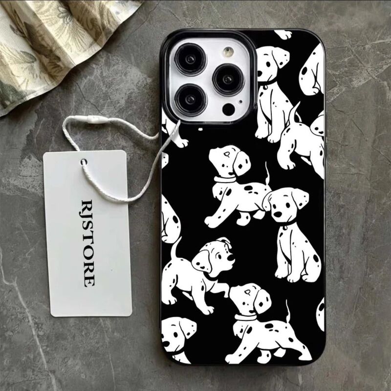 Spotted White Dog for Apple 15promx Mobile Phone Case iPhone14/13/12 Cartoon 11 All-inclusive Border Fall