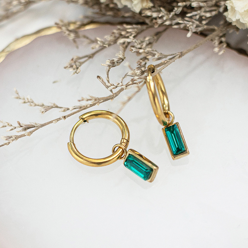 fashion emerald zircon rectangular titanium steel earringspicture4