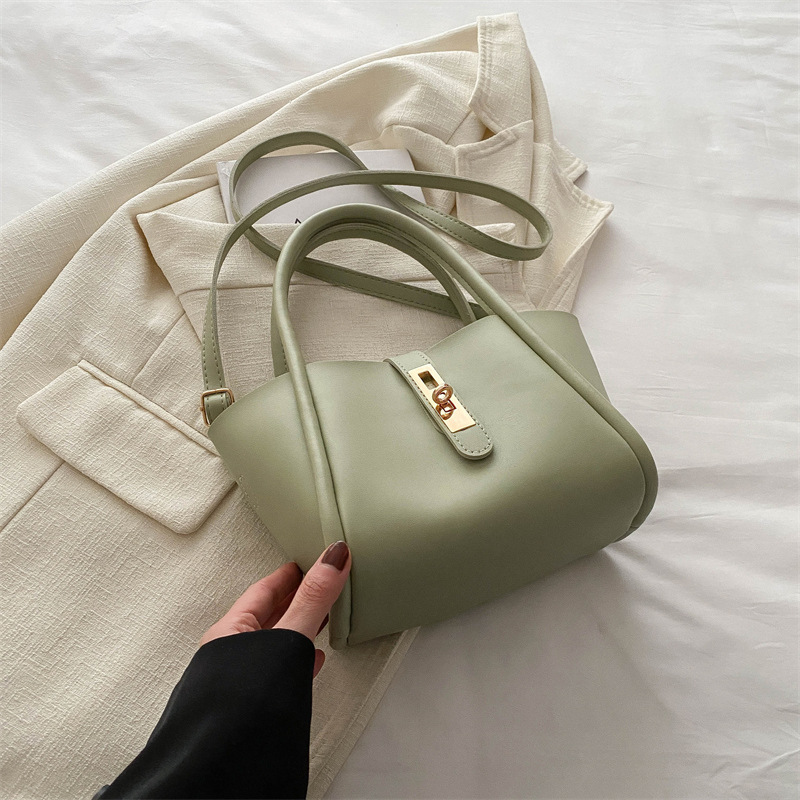 Textura de transporte simple bolso de moda coreano 2024 primavera nuevo estilo versátil in texturas mochila