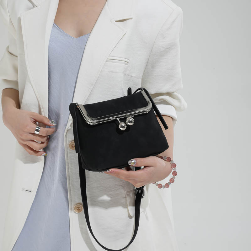 Vintage Women's Shoulder Bag Lychee Pattern Solid Colour Trendy_voghion.com