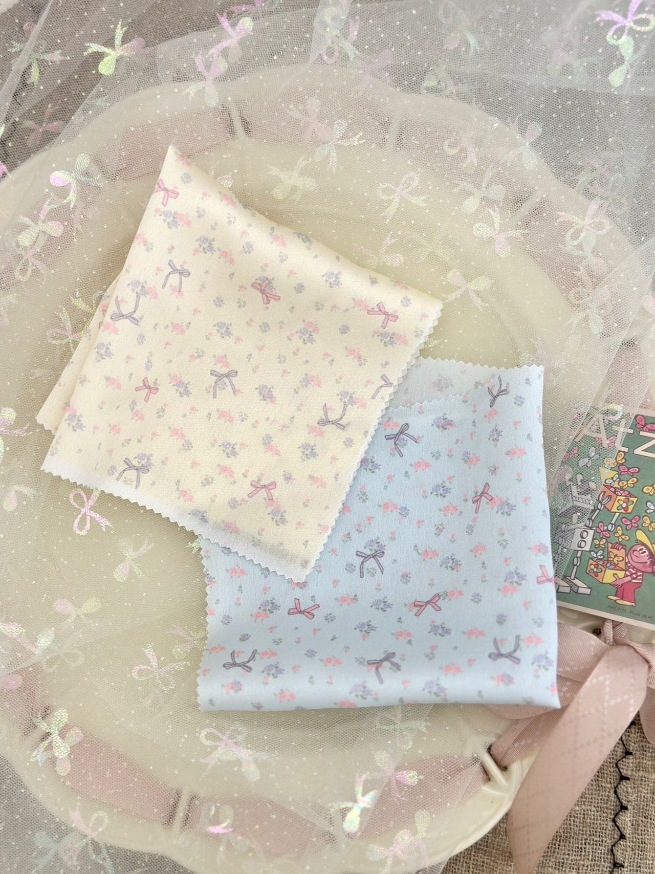 E16 缎面印花｜碎花蝴蝶结 145x50厘米