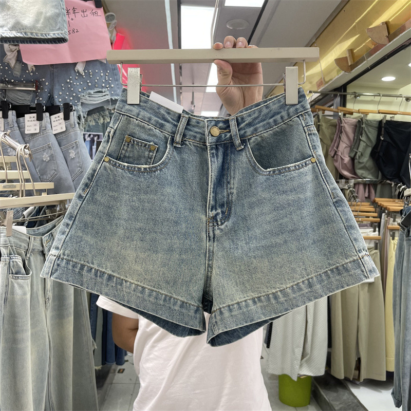 Light Blue Non-Elastic Denim Shorts 2025 Summer New High-Waisted Solid Color Wide-Leg Slimming Hot Pants for Trendy Girls