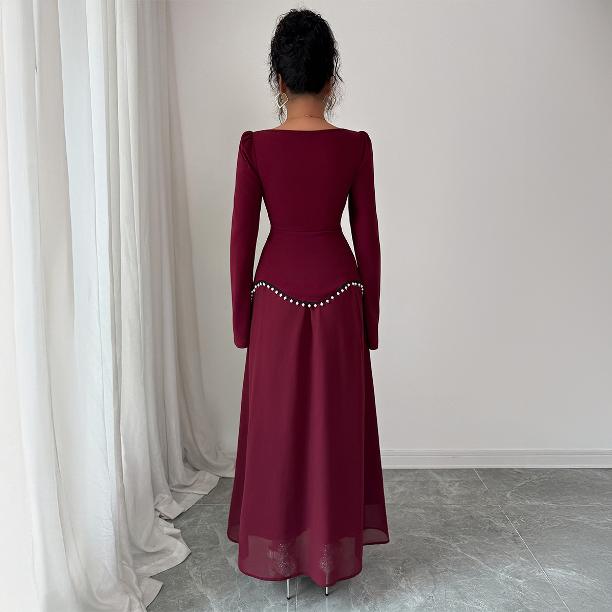 Women's Elegant Long-Sleeve Maxi Dress
