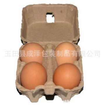 4 коробки для яиц натурального цвета.