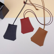 月牙皮革长款挂脖耳机包项链女配饰便携式多功能钥匙包钱包挂绳