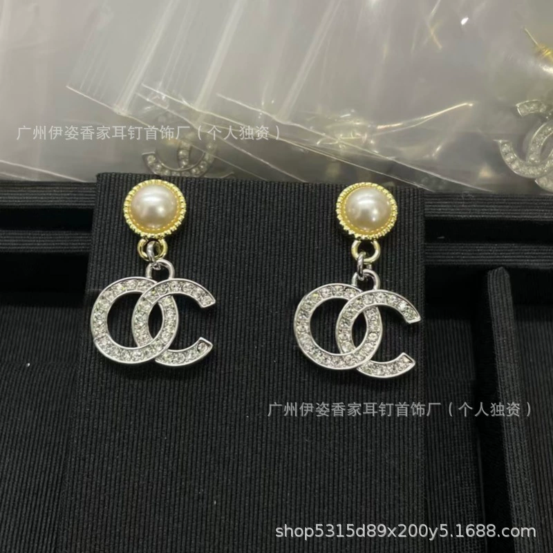 Сережки-перлы с буквами, аксессуар, стиль Chanel, высококачественный стиль, образец серебро 925