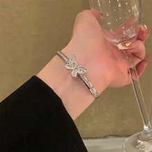 �p���L����΢��ʯ�������C���_�ڕr�г������¸߼��аٴ����Ů