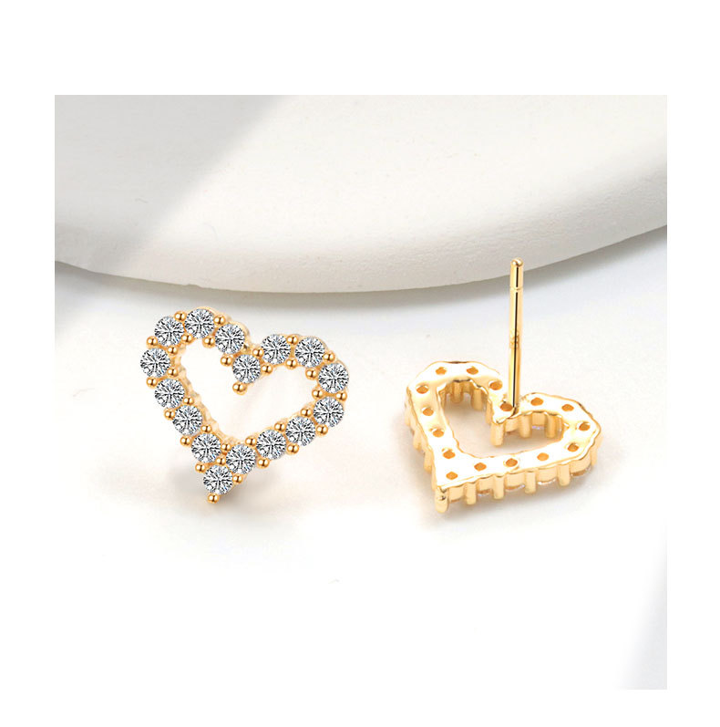 Women's Gender 1 Pair 925 Sterling Silver 925 Sterling Silver Earrings Heart Shape Ear Studs