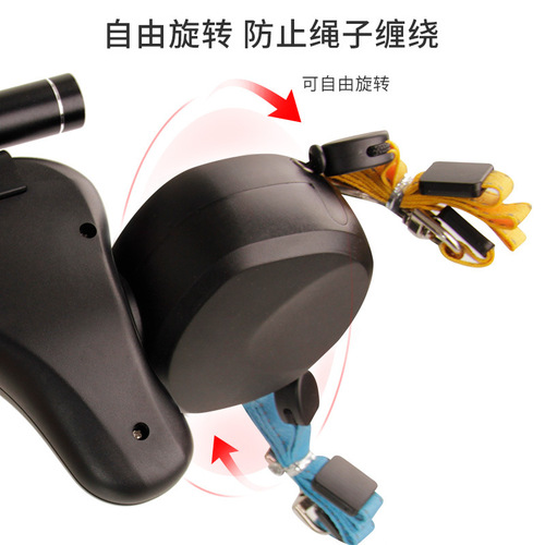 Dog Walking Supplies Dual-Head Leash for Two - New Product, Factory Direct Supply, Built-in Flashlight Clip, Controlable Telescopic Length