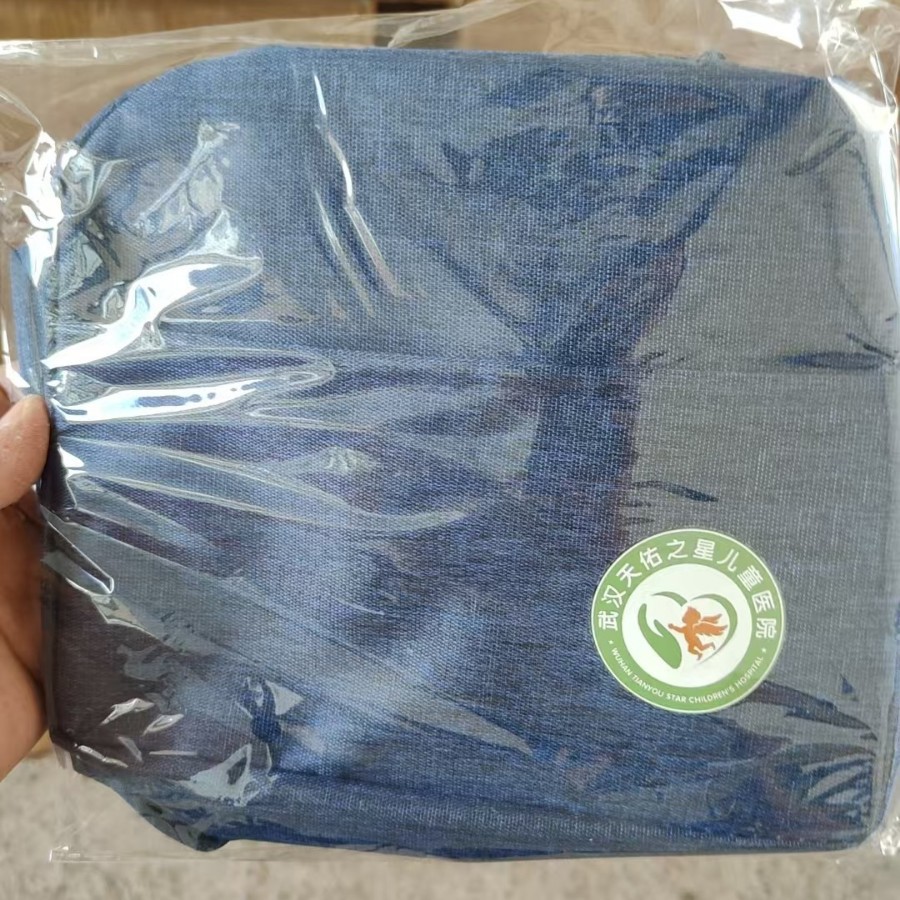 定制便当包 印刷 烫画 硅胶标 来样定制 保证质量 20天出货