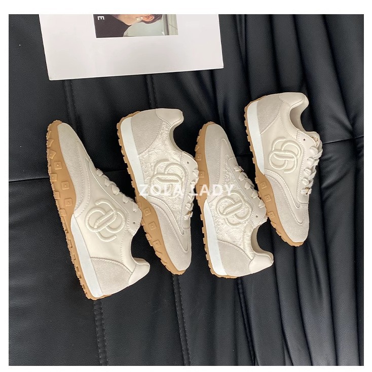 [Chao Bounan] Pequeños zapatos deportivos casuales de moda bordados con fragancia, zapatos blancos de suela gruesa, zapatos Forrest Gump para mujer, zapatos de entrenamiento alemán