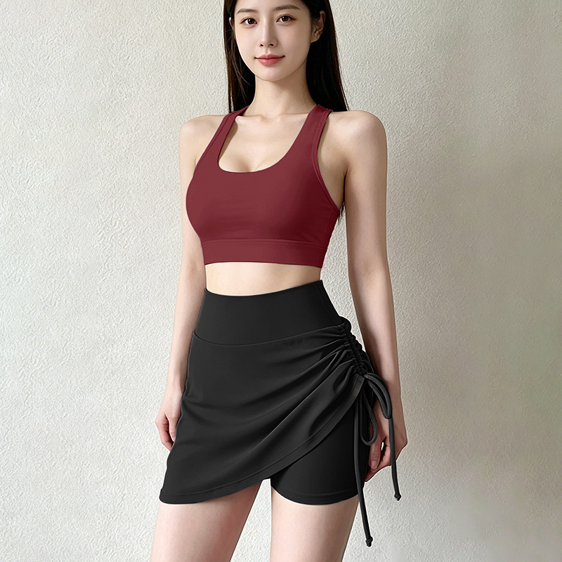 앵커 레드 + 블랙