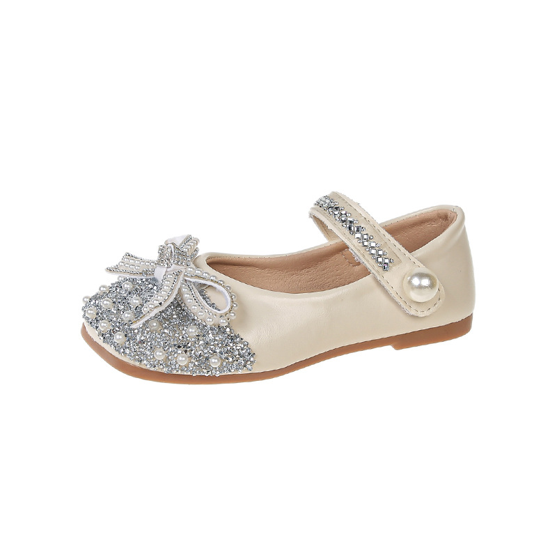 Zapatos de princesa de cristal de niñas 2026 verano nuevo niño color sólido zapatos de cuero brillantes zapatos de un solo niño