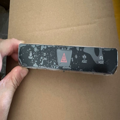 Switch 11D925200, Digər kuzov və aksesuarlar